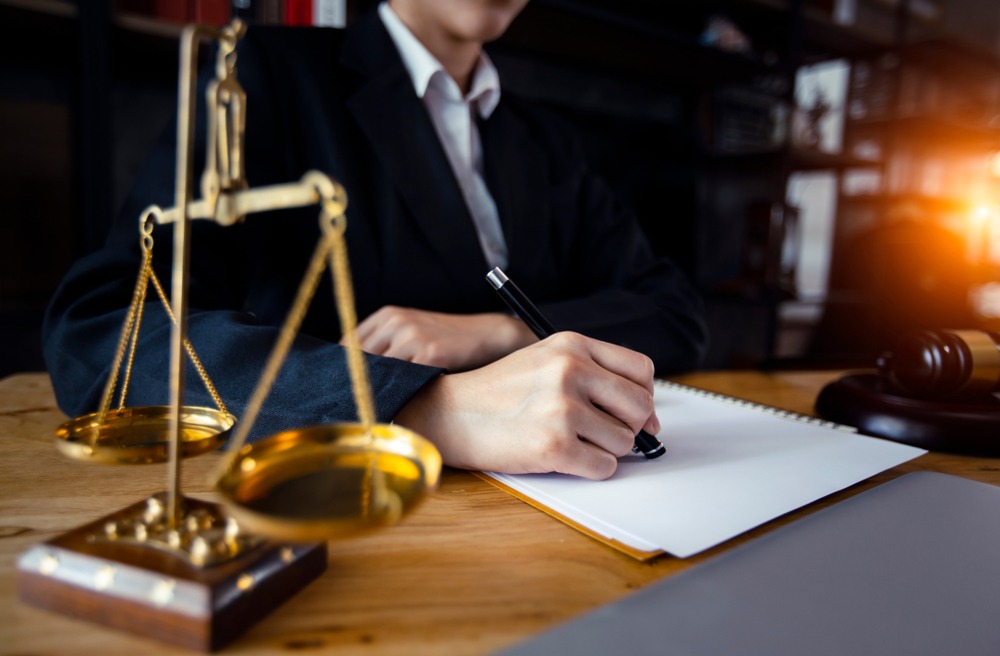 A Few Things To Think About When It Comes To Lawyers