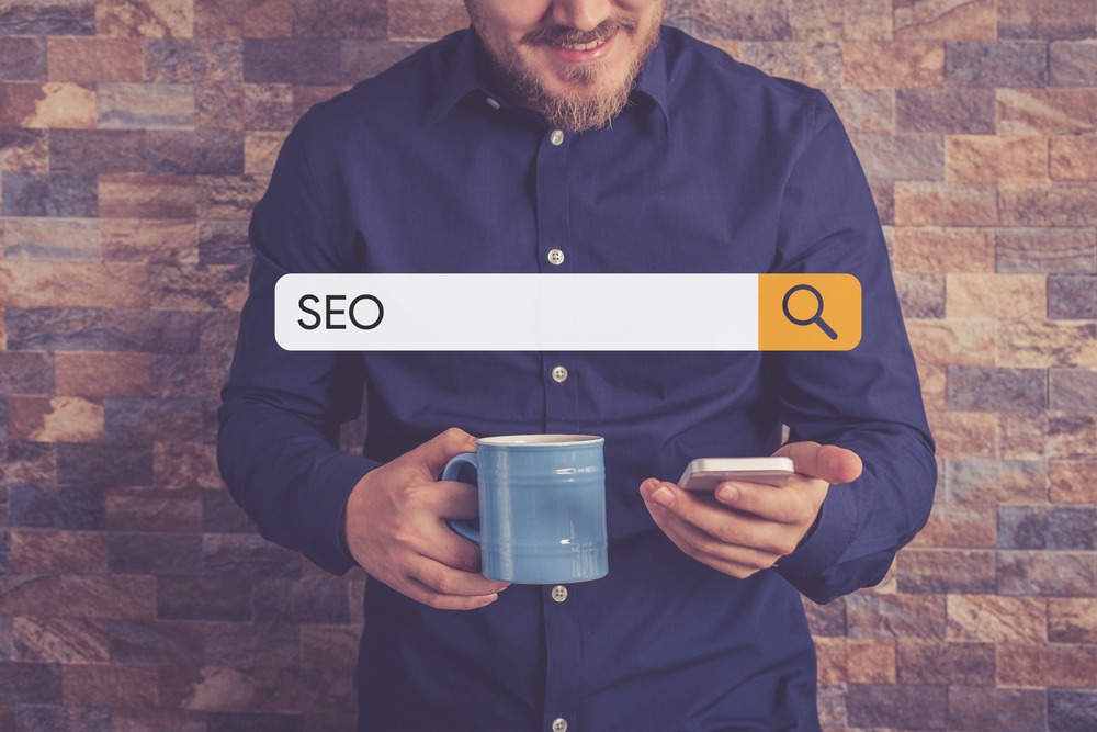 person searching for seo